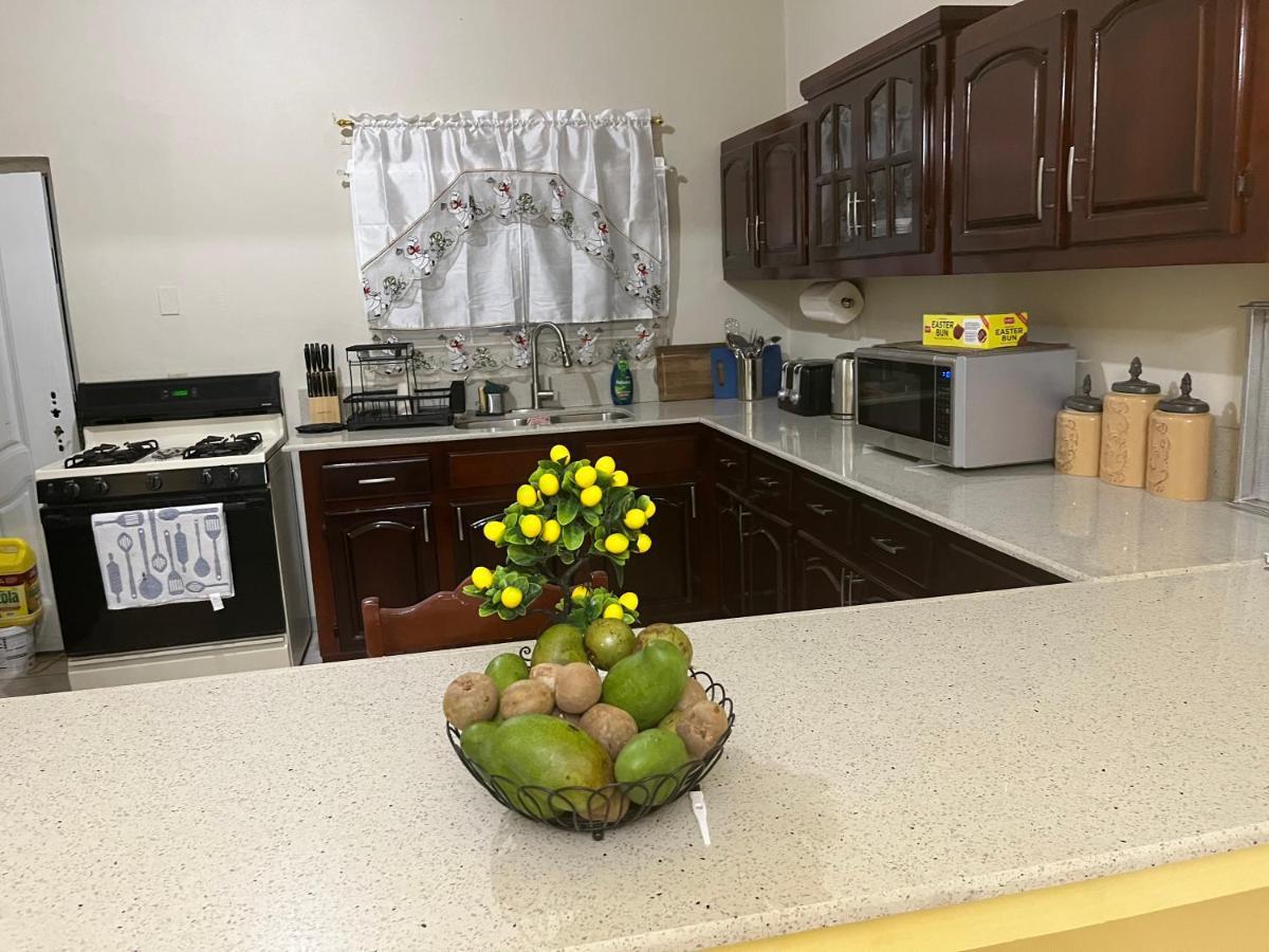 St Bess Comfort Style Black River Extérieur photo