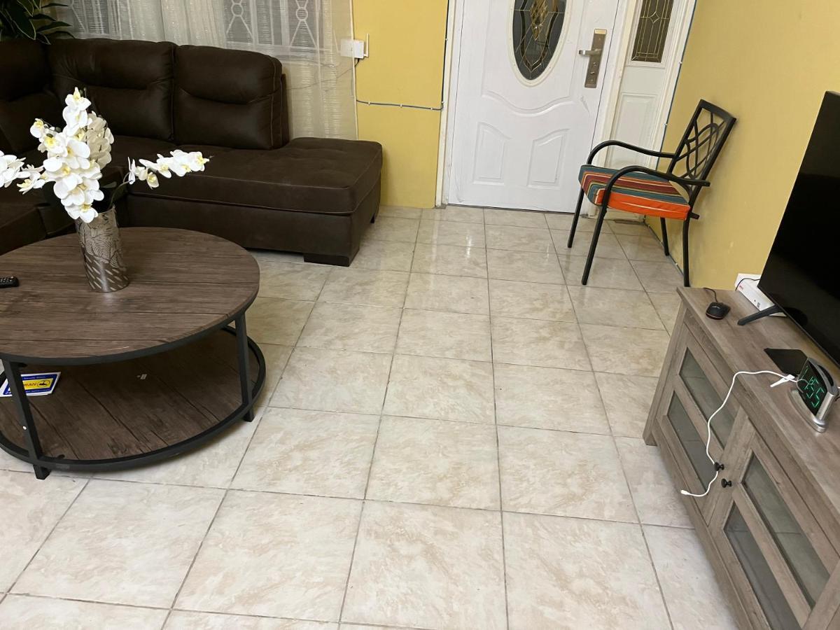 St Bess Comfort Style Black River Extérieur photo