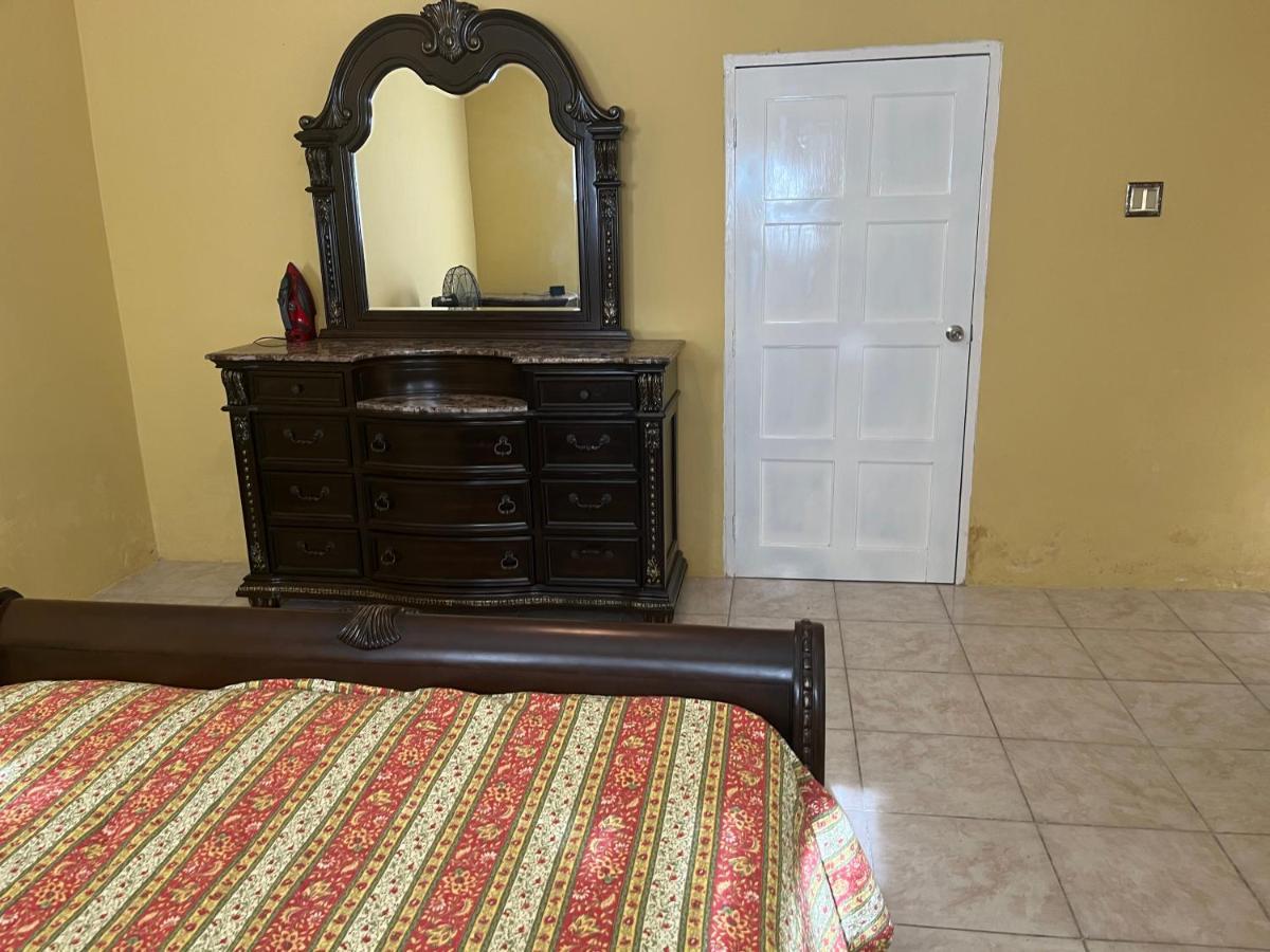 St Bess Comfort Style Black River Extérieur photo