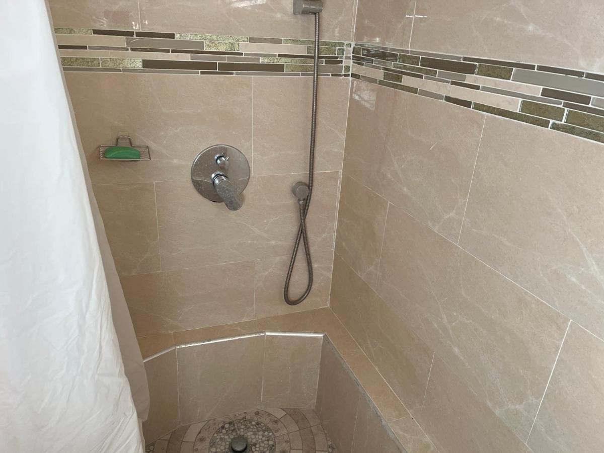 St Bess Comfort Style Black River Extérieur photo