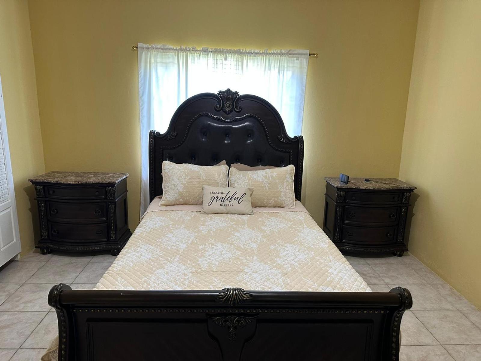 St Bess Comfort Style Black River Extérieur photo
